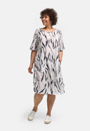 'Maris' dress – light, artistic & comfortable